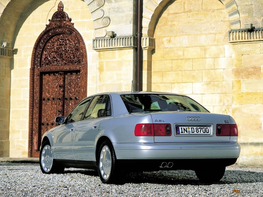 Audi A8L 6.0 quattro (D2) 2001–02 pictures (1024 x 768)