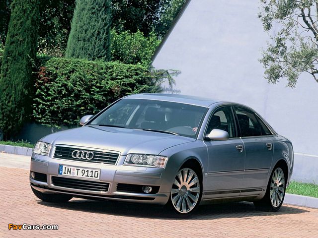 Audi A8 4.2 quattro (D3) 2003–05 images (640 x 480)