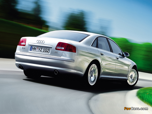 Audi A8 3.7 quattro (D3) 2003–05 images (640 x 480)