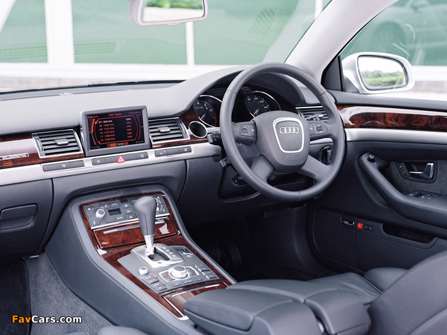 Audi A8 3.0 TDI quattro UK-spec (D3) 2003–05 images (640 x 480)