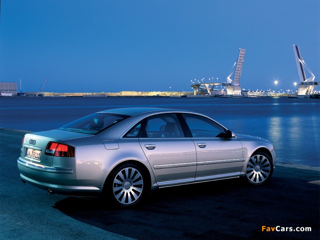 Audi A8 3.7 quattro (D3) 2003–05 images (640 x 480)