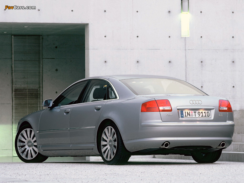 Audi A8 4.2 quattro (D3) 2003–05 pictures (800 x 600)