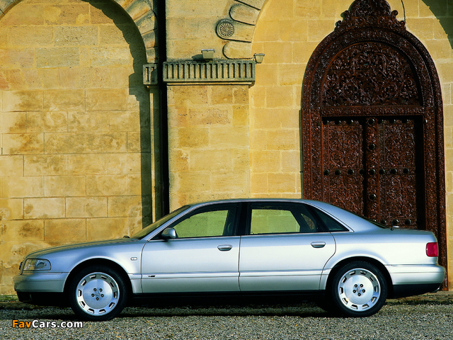 Images of Audi A8L 6.0 quattro (D2) 2001–02 (640 x 480)