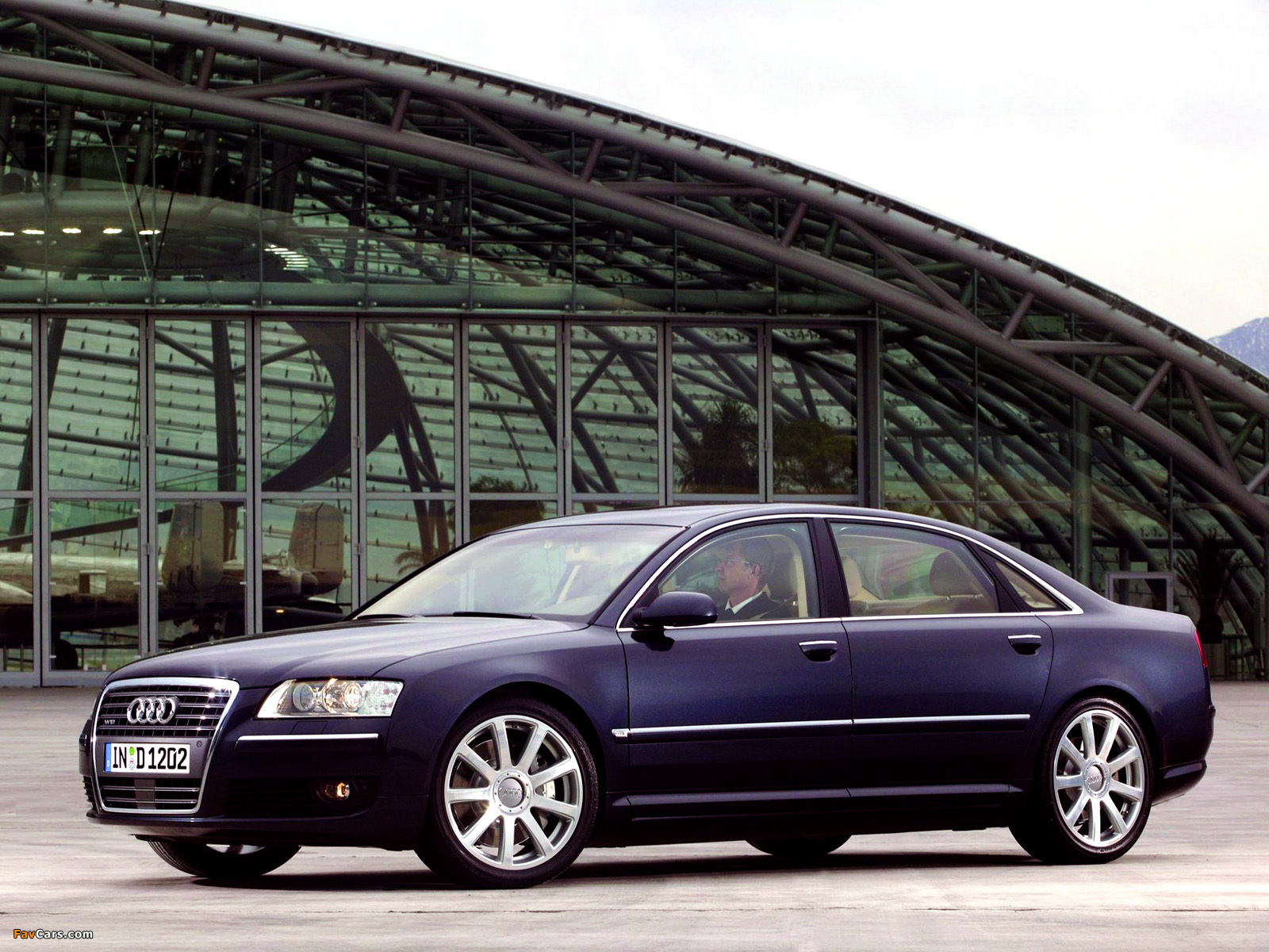 Images of Audi A8L 6.0 quattro (D3) 2005–08 (1600 x 1200)