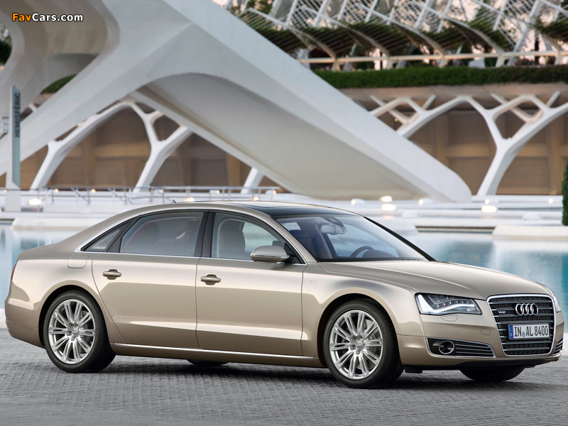 Images of Audi A8L W12 quattro (D4) 2010 (800 x 600)