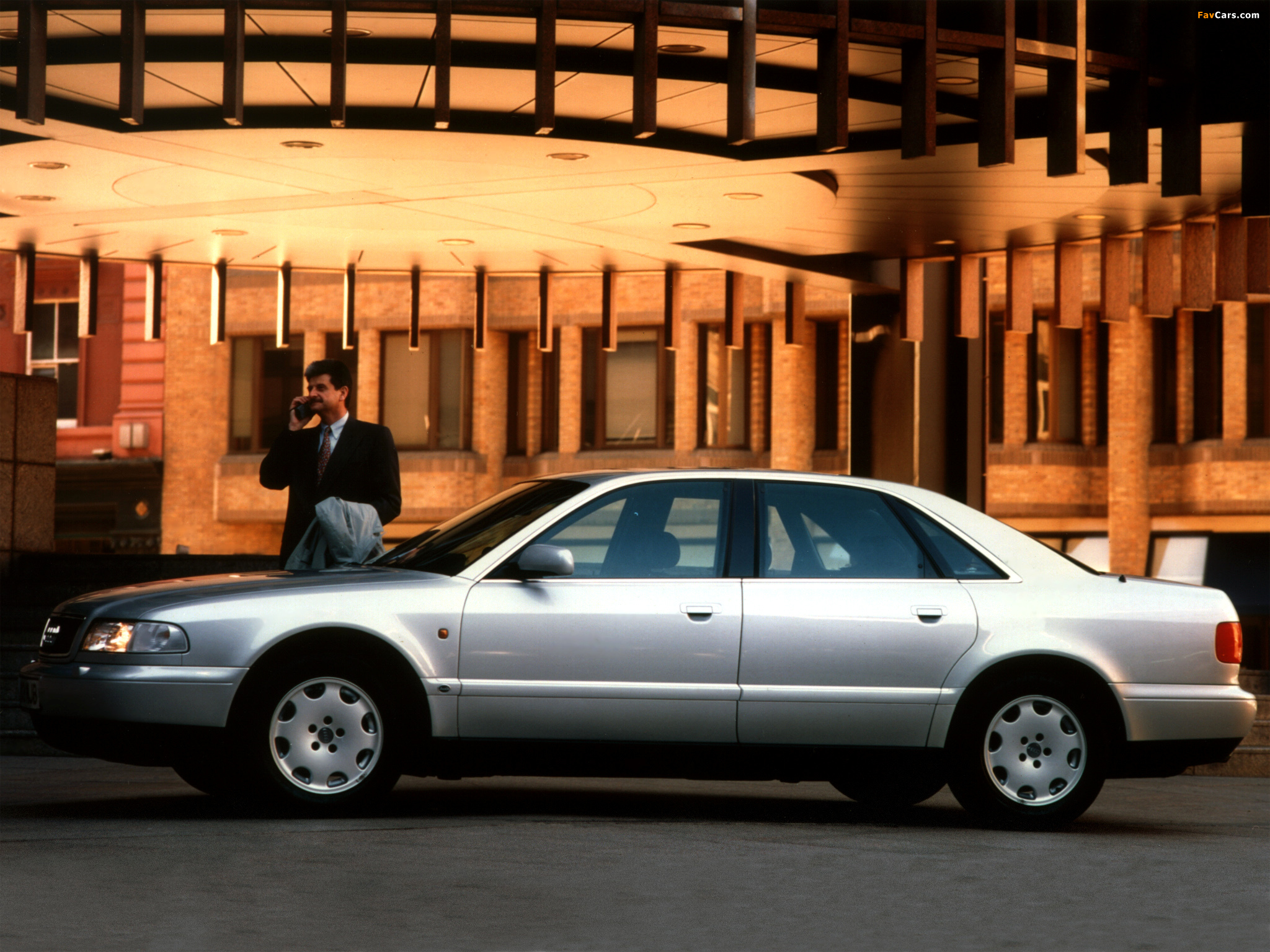 Photos of Audi A8 UK-spec (D2) 1994–99 (2048 x 1536)