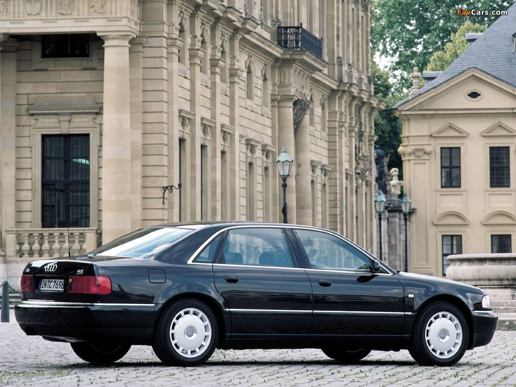 Photos of Audi A8L 4.2 quattro (D2) 1999–2002 (1024 x 768)