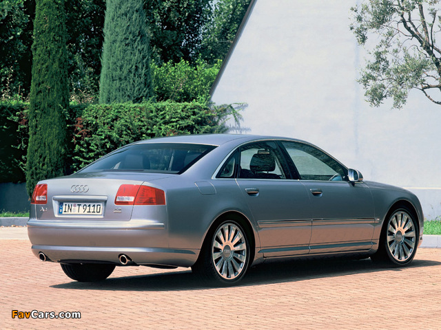 Photos of Audi A8 4.2 quattro (D3) 2003–05 (640 x 480)