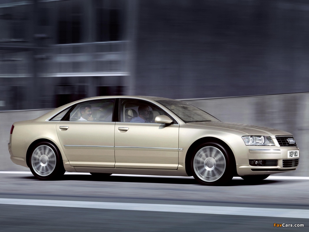 Photos of Audi A8L 4.2 quattro UK-spec (D3) 2004–05 (1024 x 768)