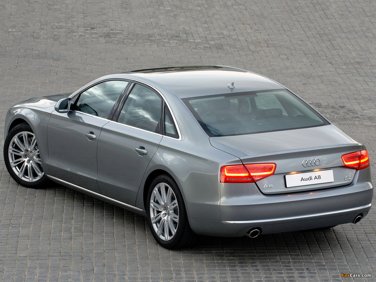 Photos of Audi A8 4.2 FSI quattro ZA-spec (D4) 2010 (1280 x 960)