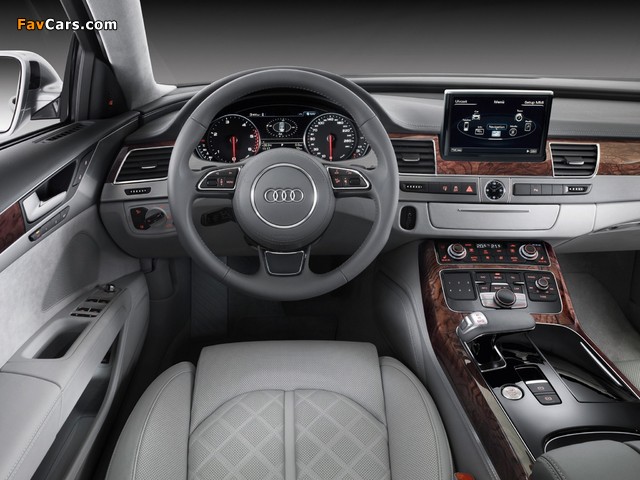 Pictures of Audi A8 4.2 TDI quattro (D4) 2010 (640 x 480)