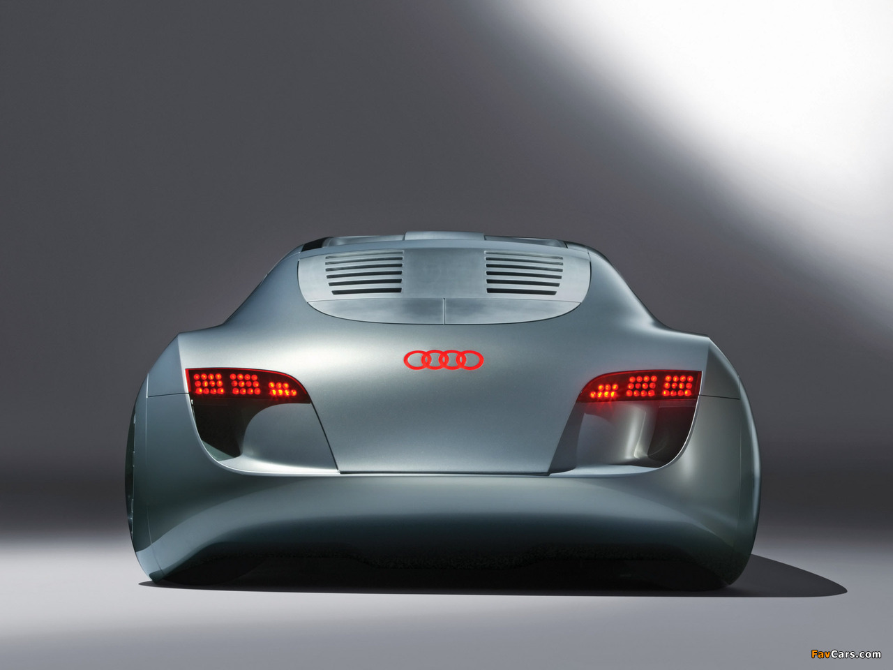 Pictures of Audi RSQ Concept 2004 (1280 x 960)