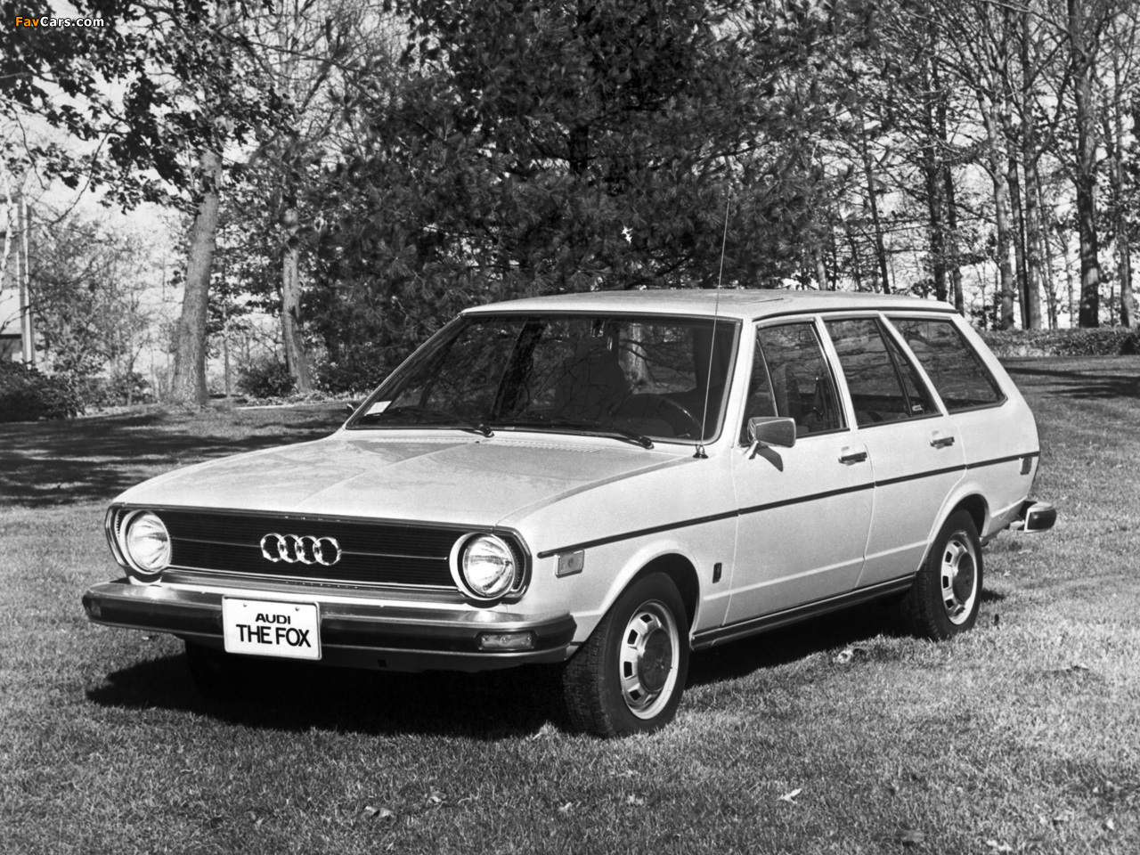 Pictures of Audi Fox Wagon 1975–76 (1280 x 960)