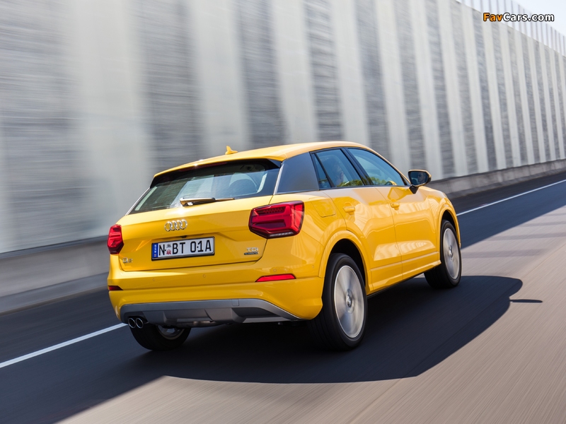 Audi Q2 TDI quattro sport AU-spec 2017 images (800 x 600)