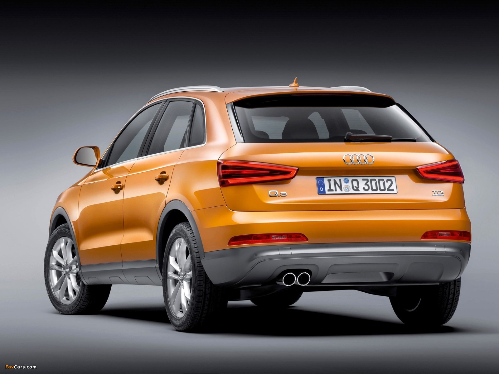 Audi Q3 2.0 TDI quattro 2011 images (1600 x 1200)