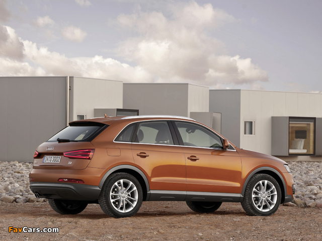 Audi Q3 2.0 TDI quattro 2011 images (640 x 480)