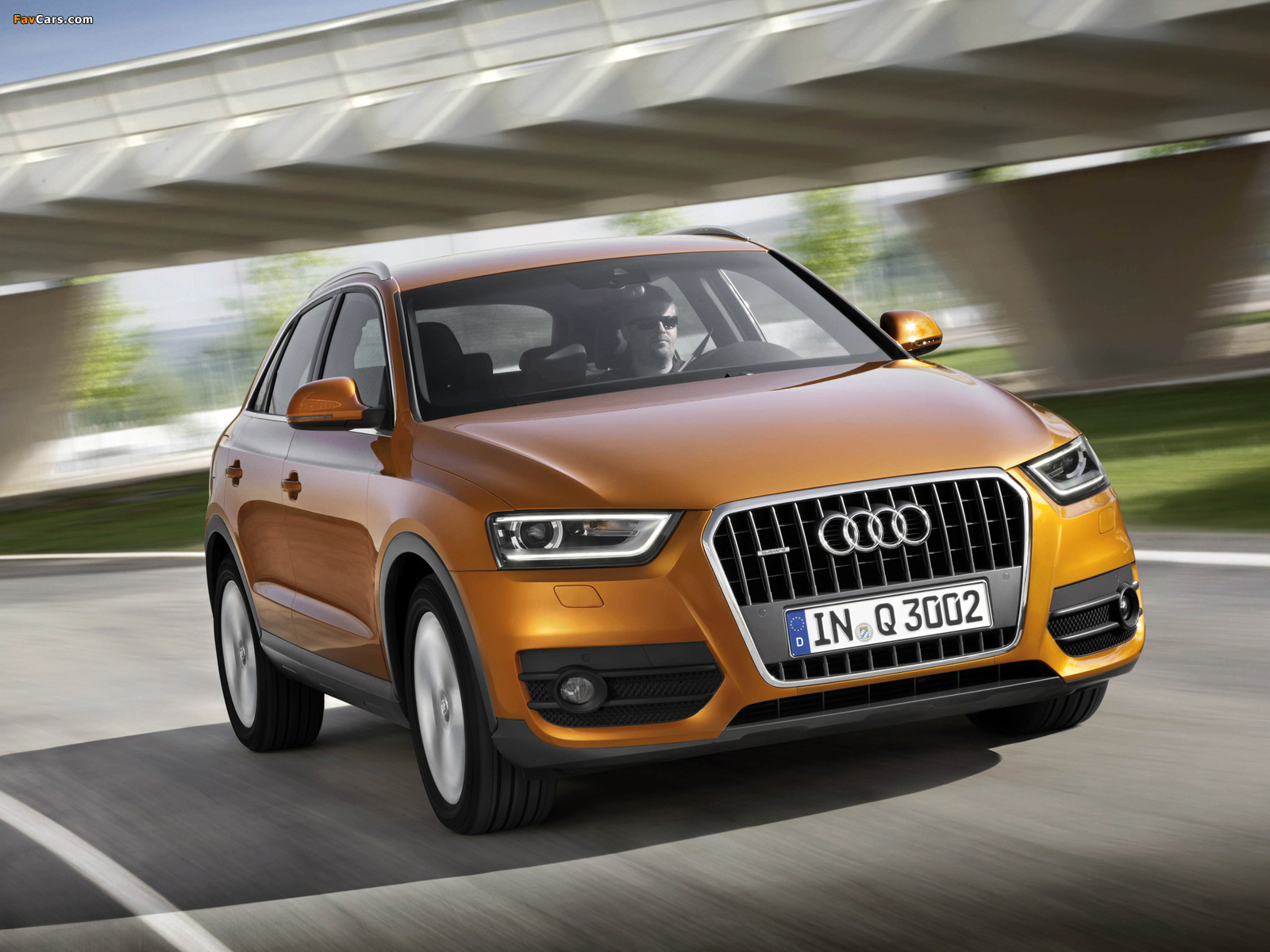 Audi Q3 2.0 TDI quattro 2011 pictures (1600 x 1200)