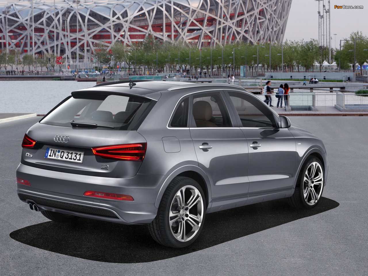 Audi Q3 2.0 TFSI quattro S-Line 2011 wallpapers (1280 x 960)