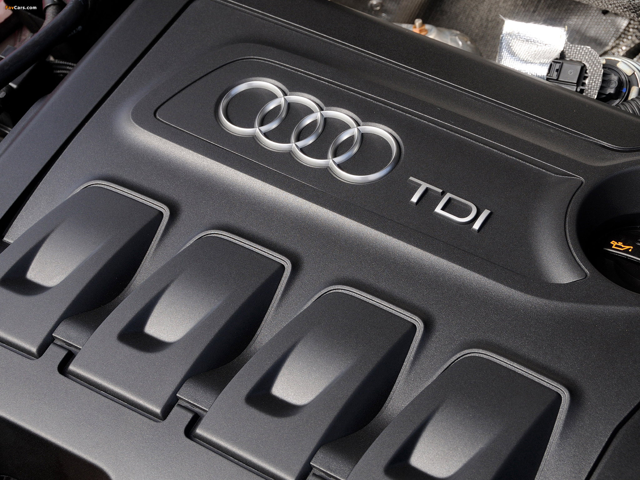 Images of Audi Q3 2.0 TDI quattro ZA-spec 2012 (2048 x 1536)