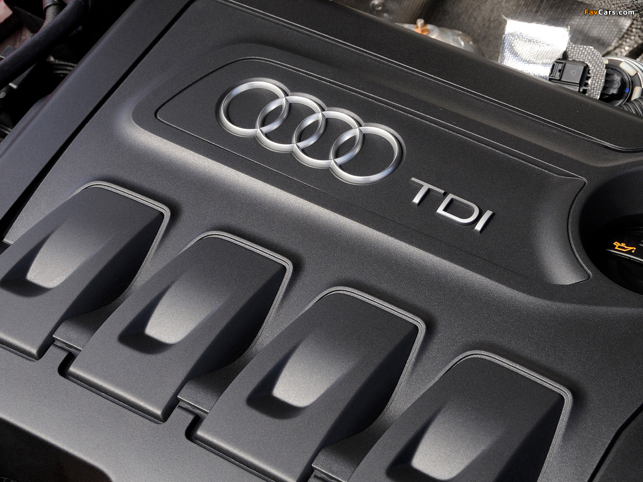 Images of Audi Q3 2.0 TDI quattro ZA-spec 2012 (1280 x 960)