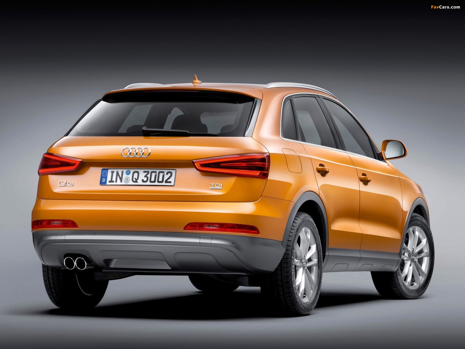 Photos of Audi Q3 2.0 TDI quattro 2011 (1600 x 1200)