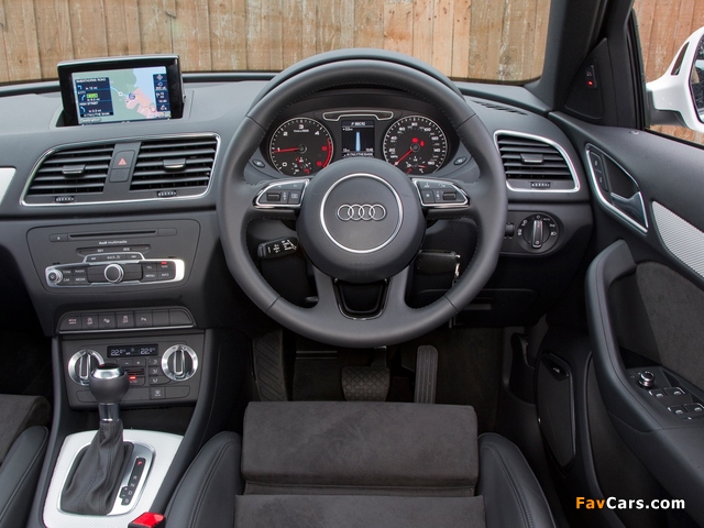 Photos of Audi Q3 2.0 TDI quattro UK-spec 2012 (640 x 480)