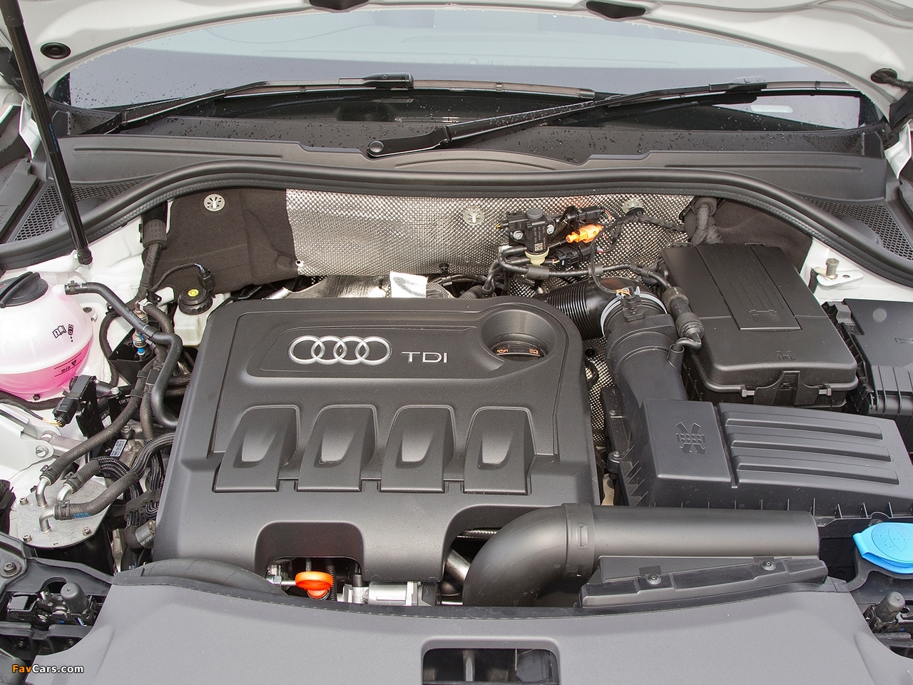 Pictures of Audi Q3 2.0 TDI quattro UK-spec 2012 (1280 x 960)