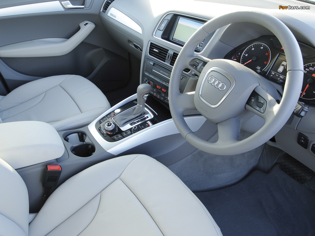 Audi Q5 3.0 TDI quattro AU-spec (8R) 2008–12 photos (1024 x 768)
