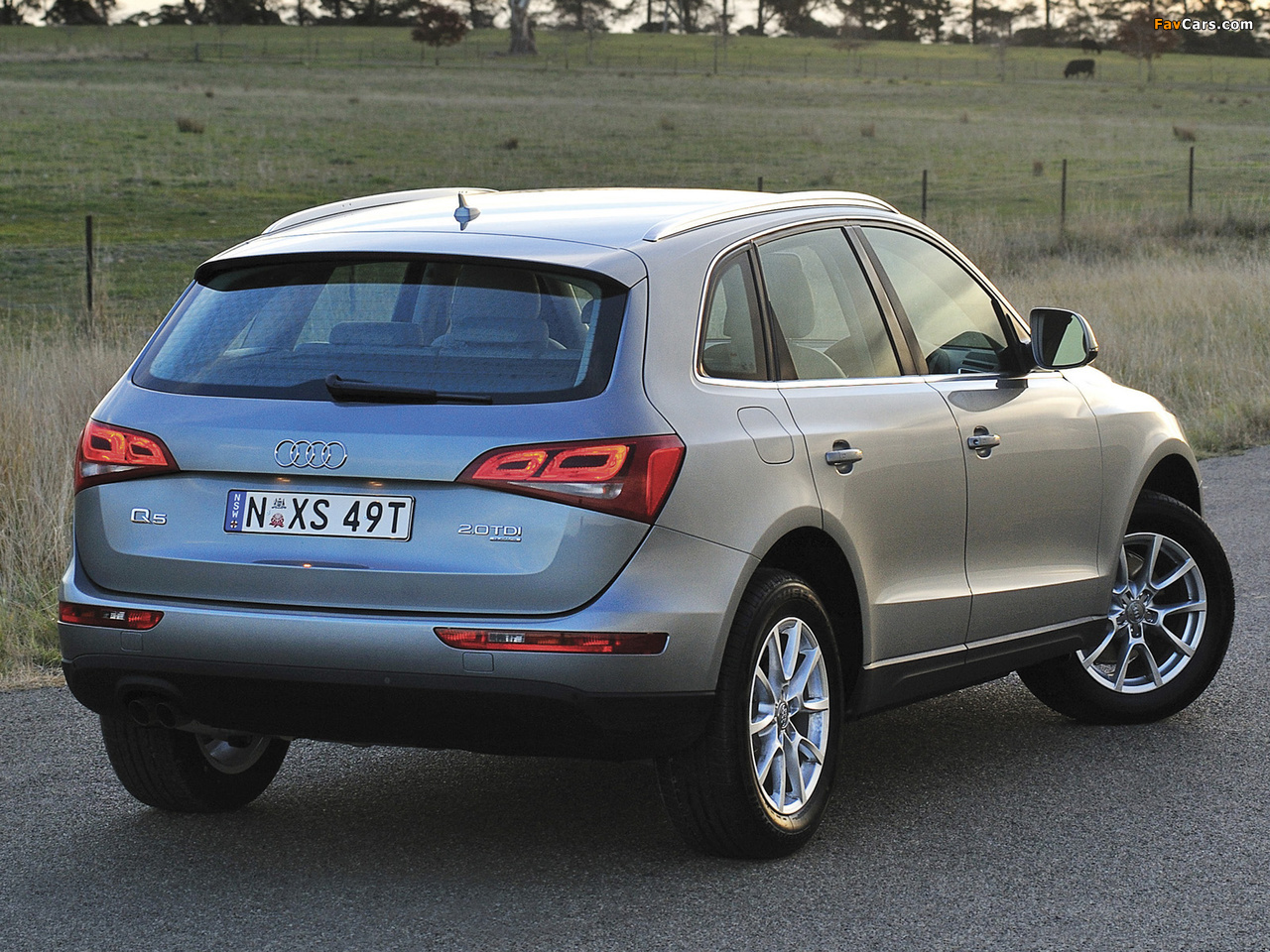 Audi Q5 2.0 TDI quattro AU-spec (8R) 2008 photos (1280 x 960)