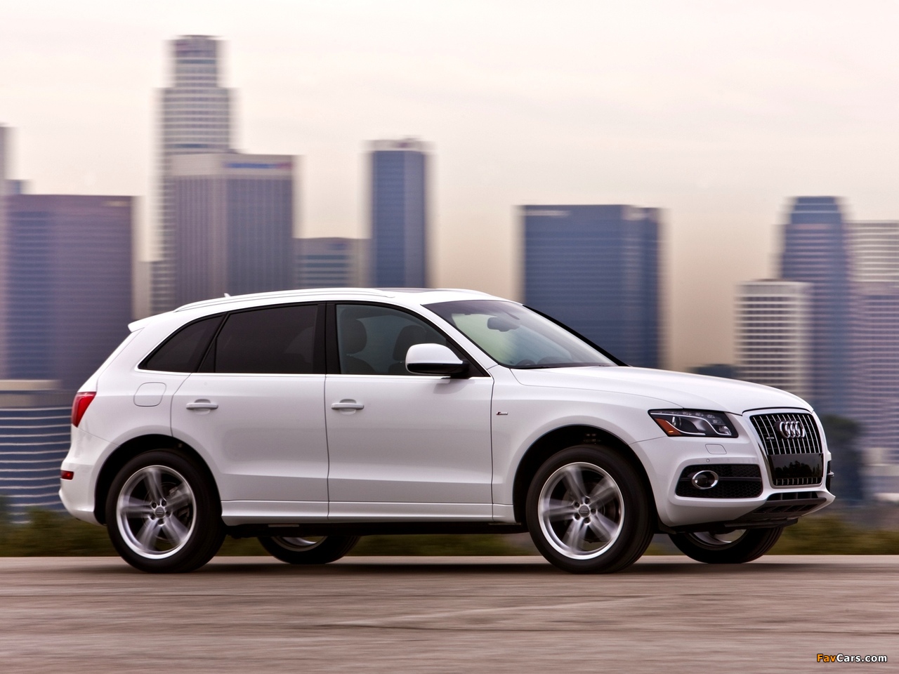 Audi Q5 3.2 quattro S-Line US-spec 2009 pictures (1280 x 960)