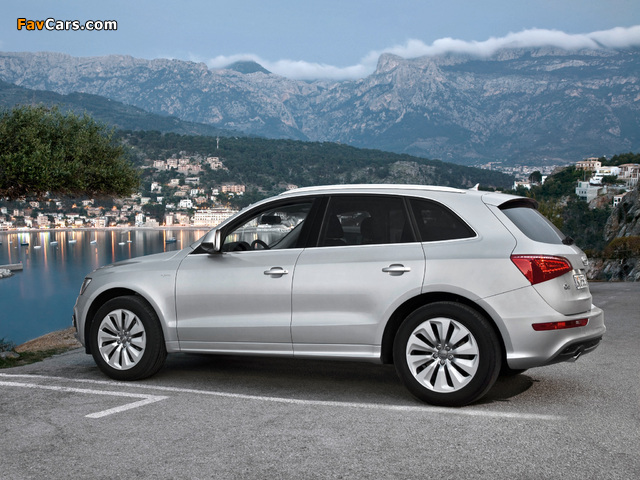 Audi Q5 Hybrid quattro (8R) 2011 images (640 x 480)