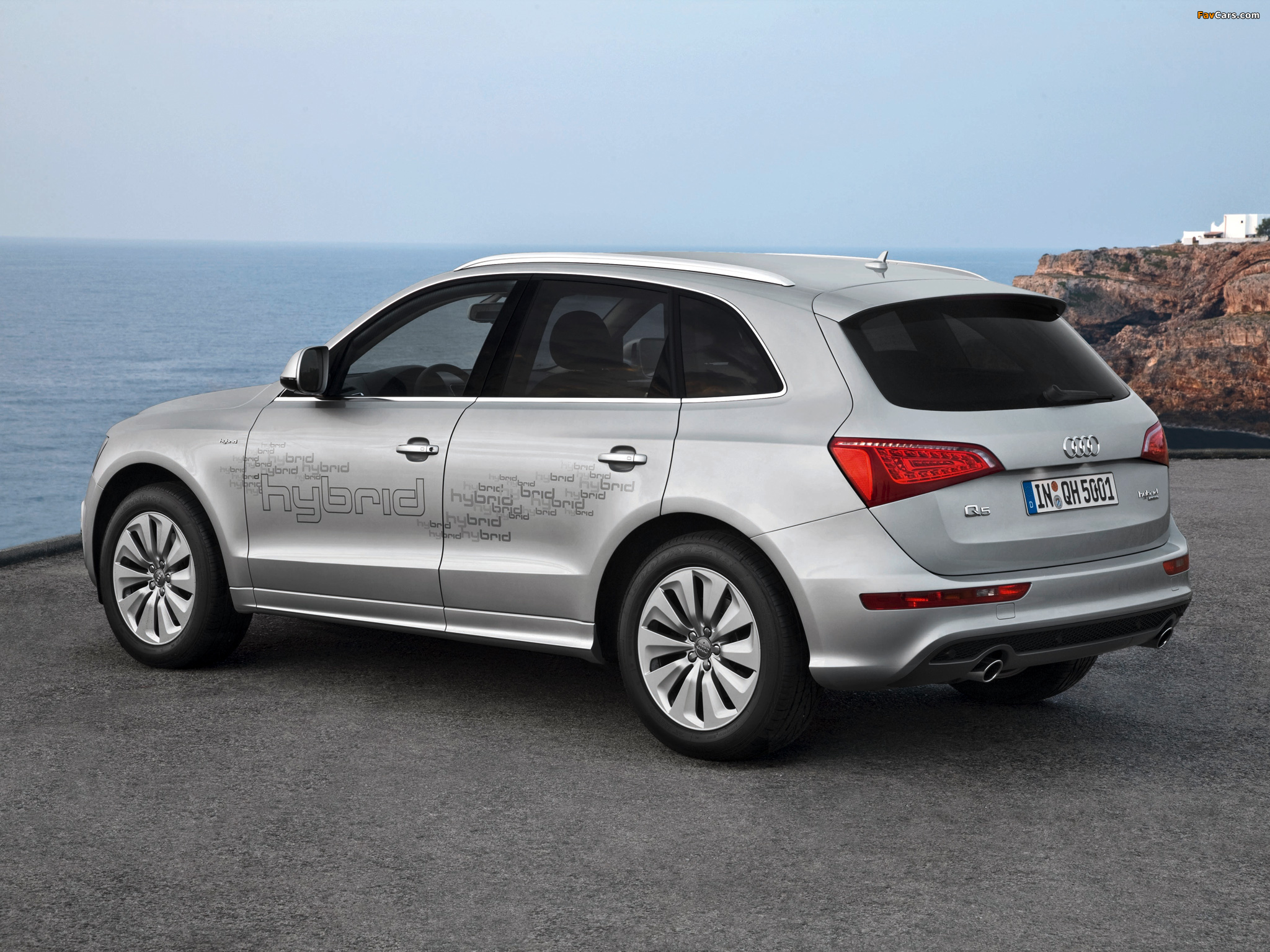 Audi Q5 Hybrid quattro (8R) 2011 photos (2048 x 1536)