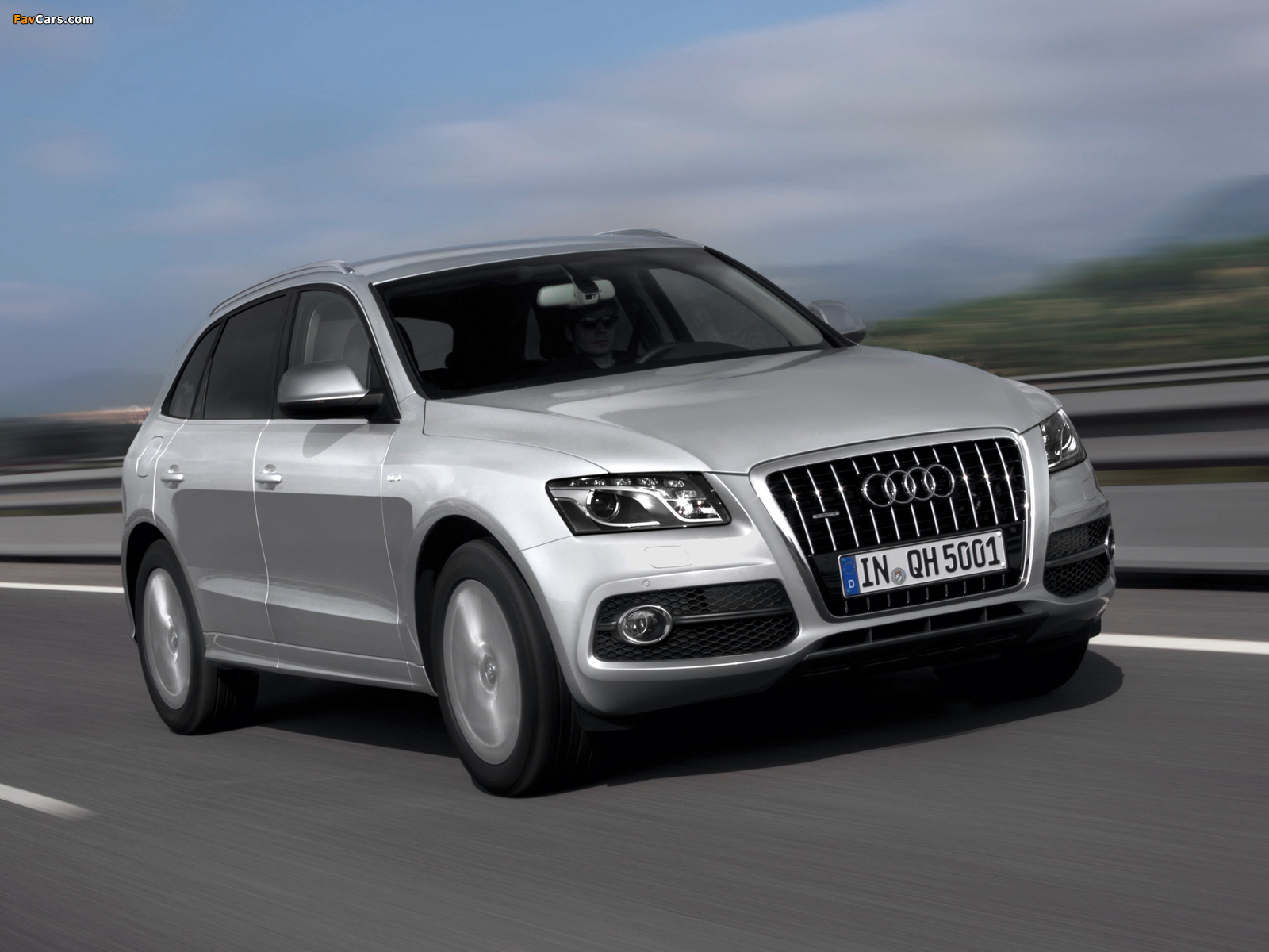 Audi Q5 Hybrid quattro (8R) 2011 wallpapers (1600 x 1200)