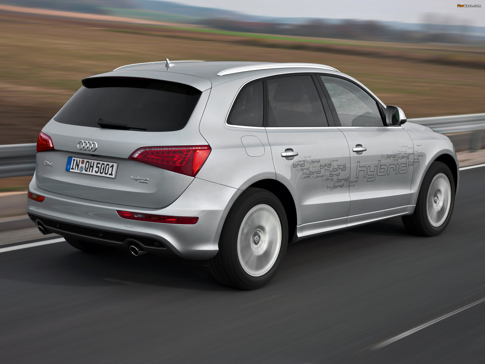 Audi Q5 Hybrid quattro (8R) 2011 wallpapers (2048 x 1536)