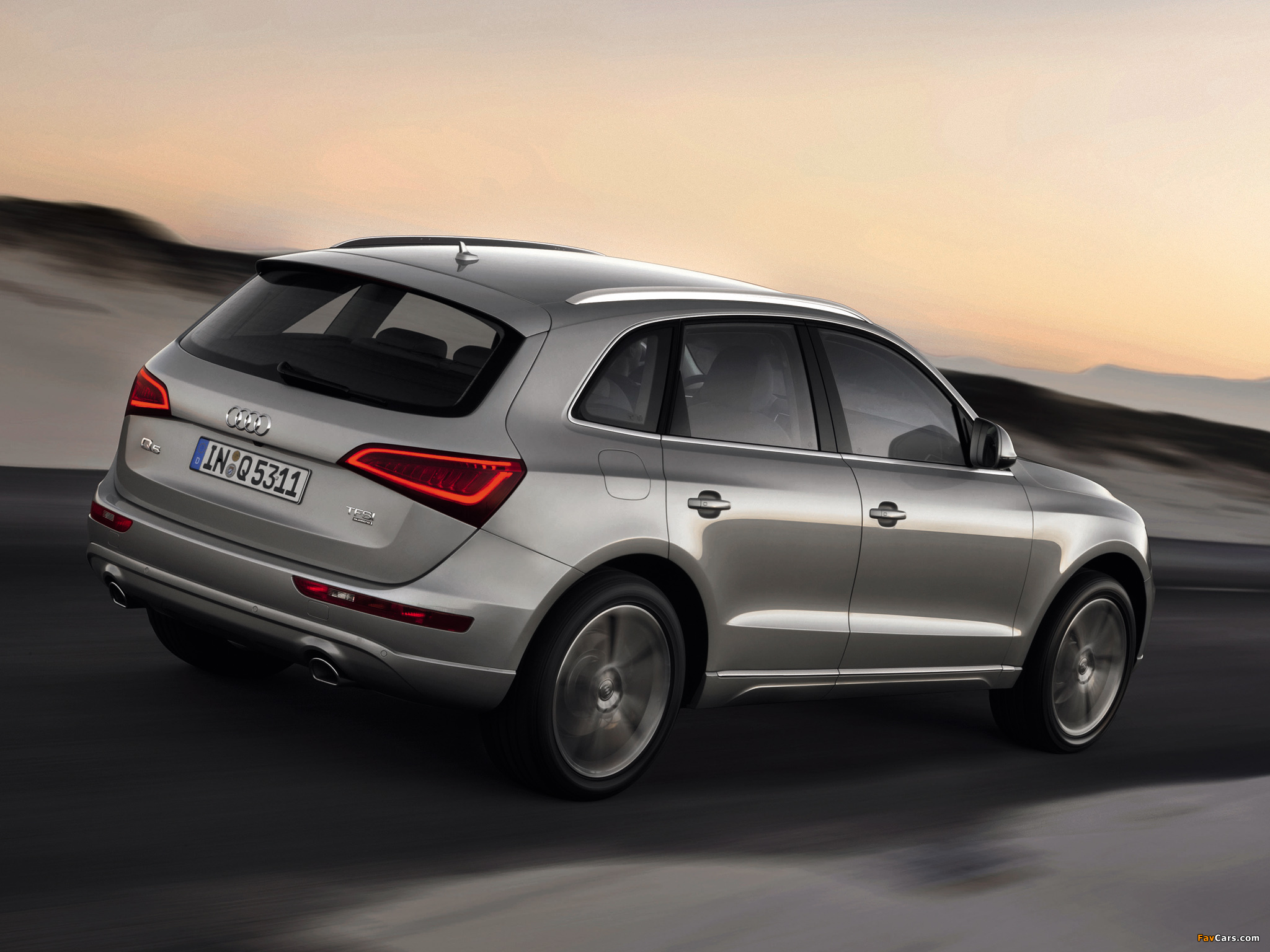 Audi Q5 3.0T quattro (8R) 2012 photos (2048 x 1536)