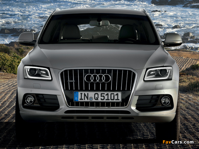 Images of Audi Q5 3.0T quattro (8R) 2012 (640 x 480)