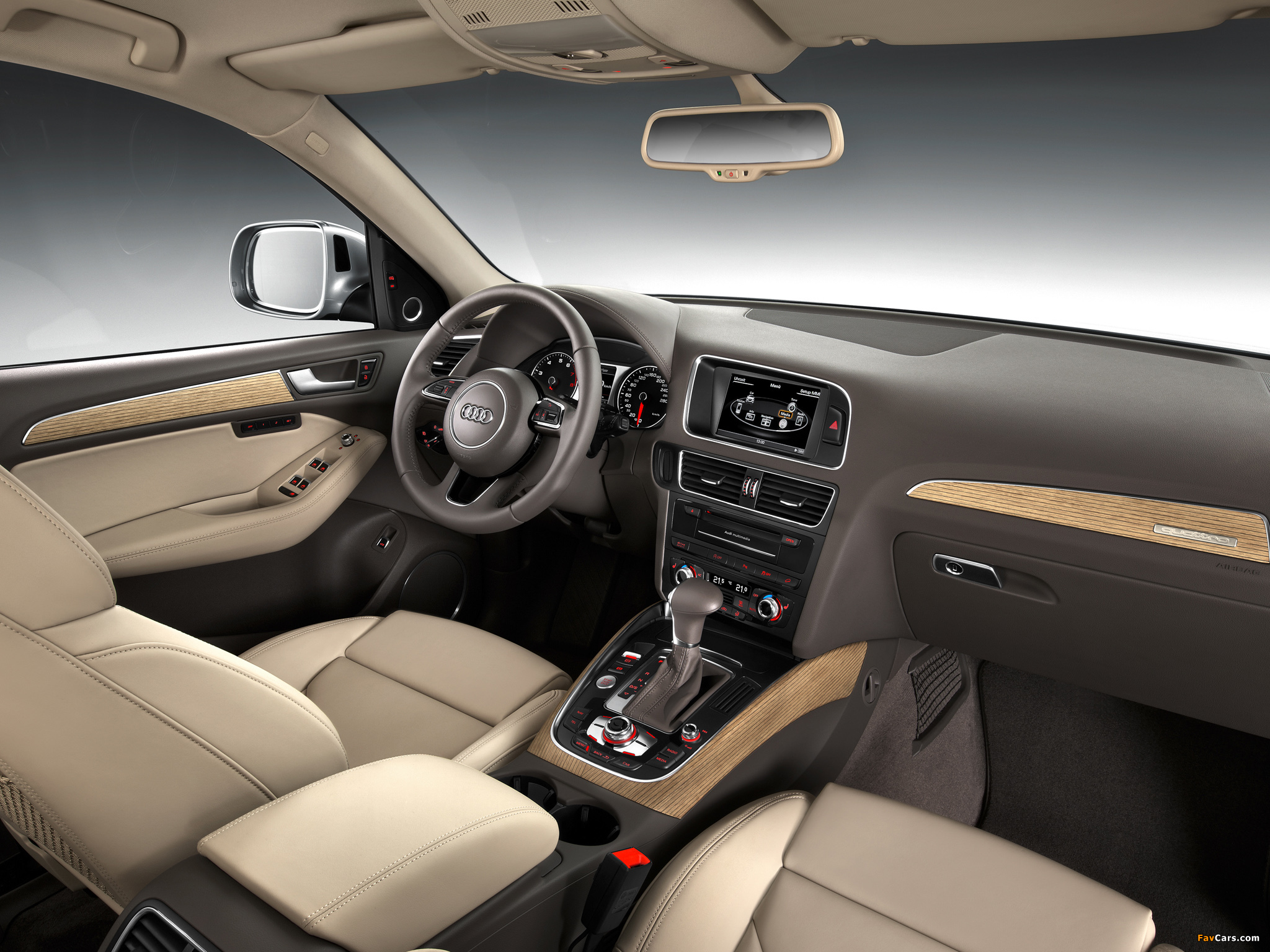 Images of Audi Q5 3.0T quattro (8R) 2012 (2048 x 1536)
