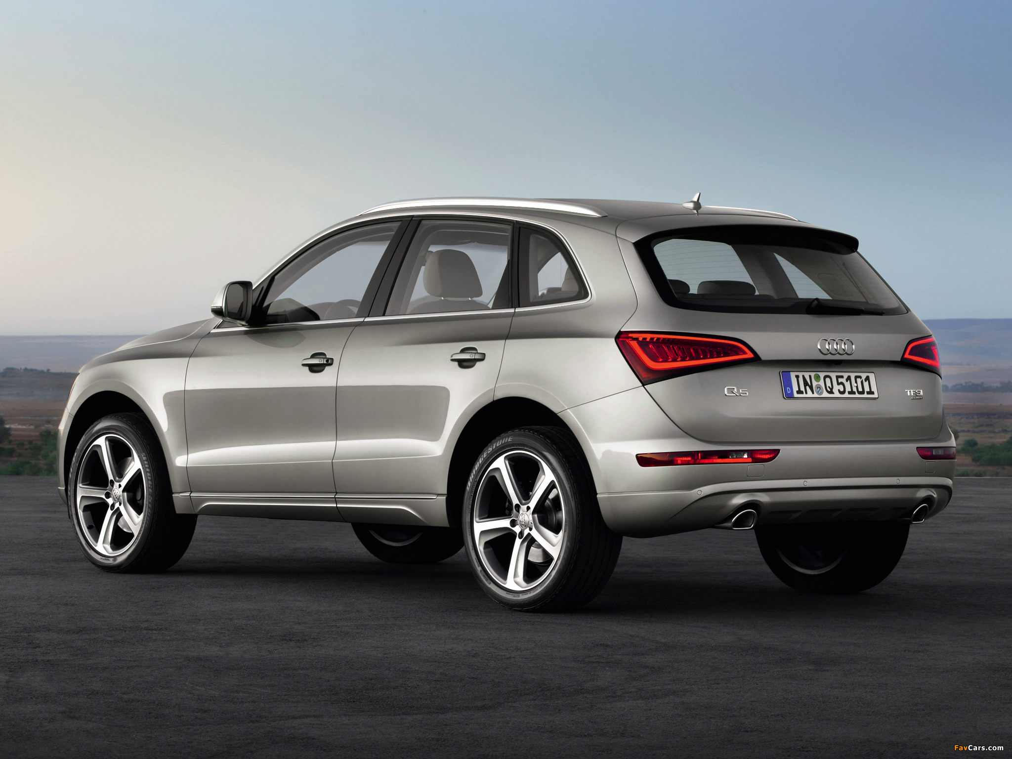 Photos of Audi Q5 3.0T quattro (8R) 2012 (2048 x 1536)