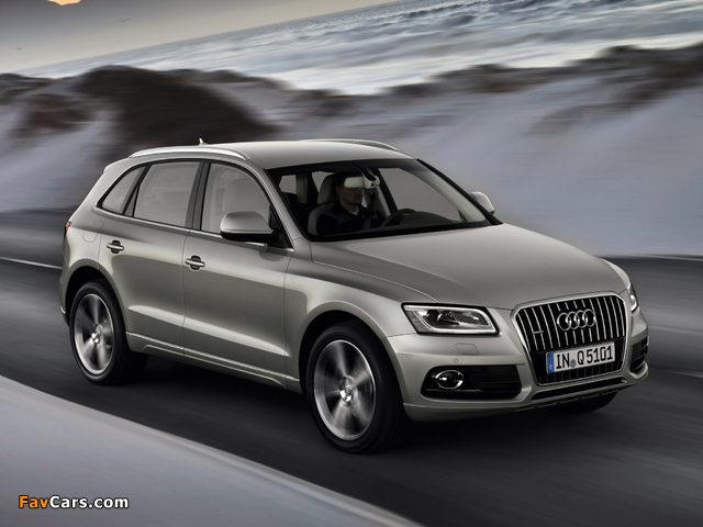 Photos of Audi Q5 3.0T quattro (8R) 2012 (640 x 480)