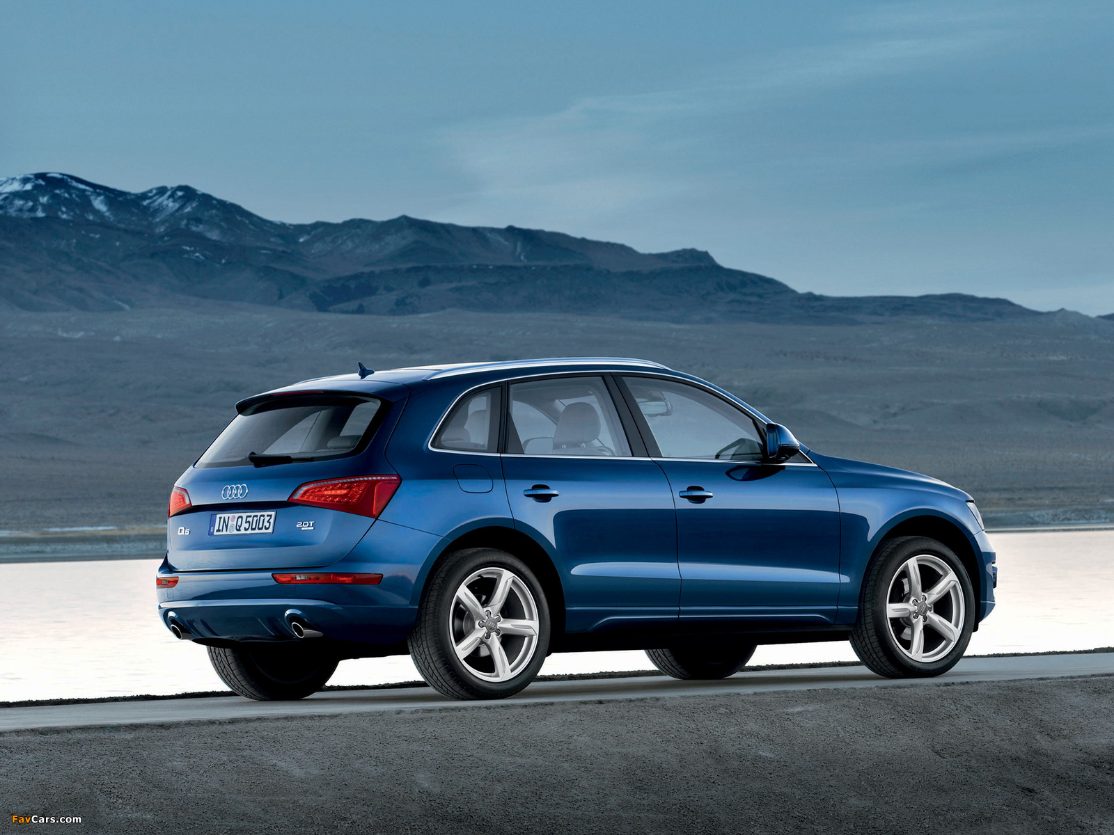 Pictures of Audi Q5 2.0T quattro 2008 (1600 x 1200)