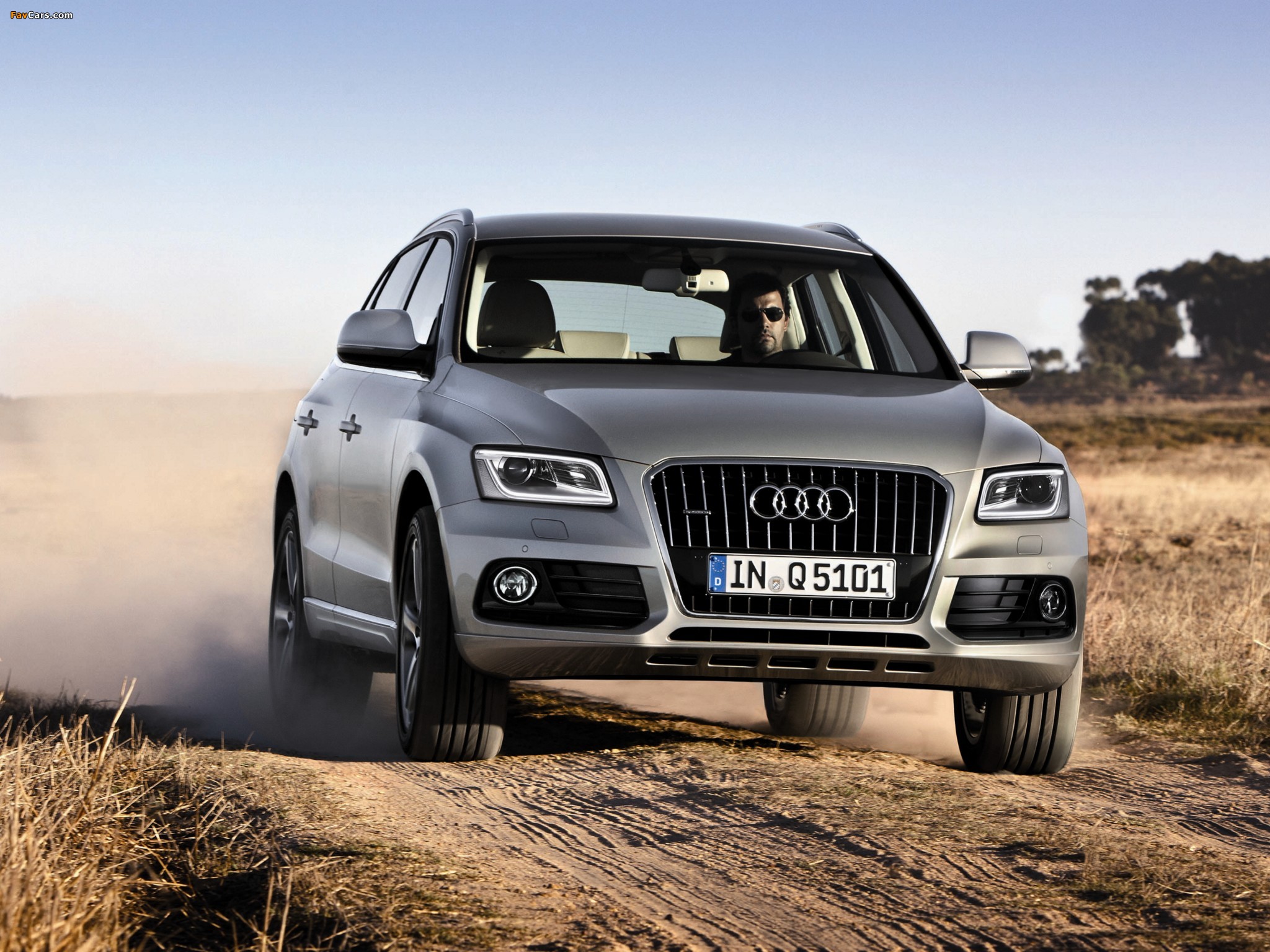 Pictures of Audi Q5 3.0T quattro (8R) 2012 (2048 x 1536)