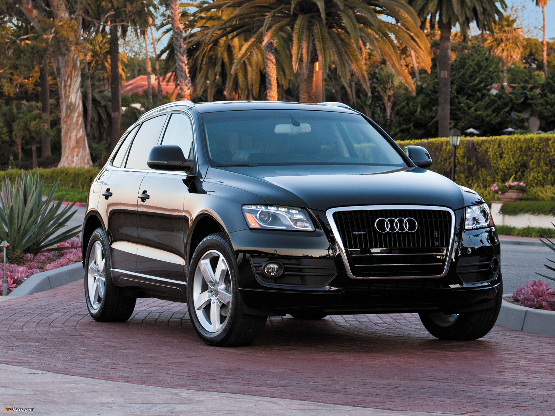 Audi Q5 3.2 quattro US-spec (8R) 2009 wallpapers (1920 x 1440)