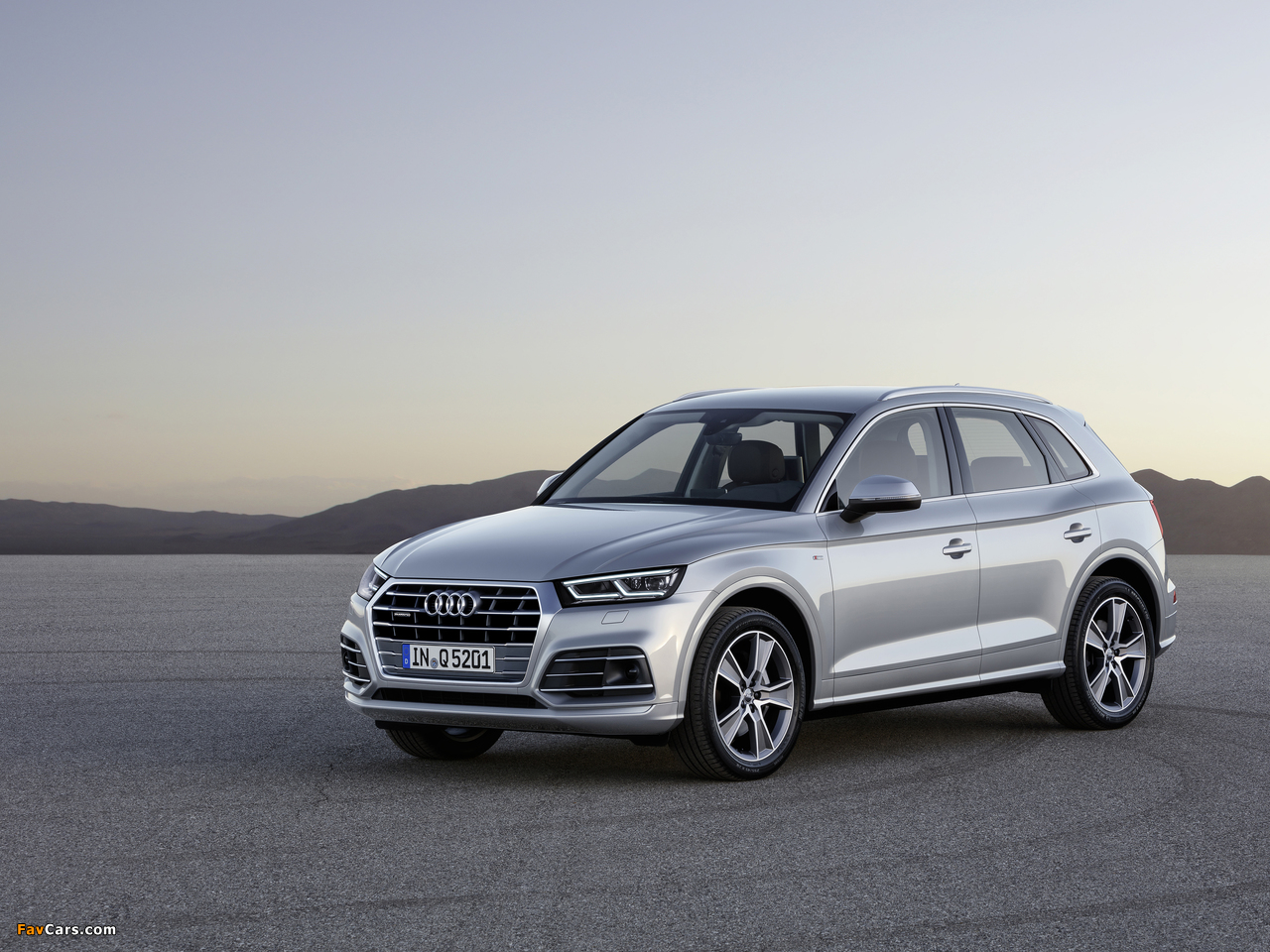 Audi Q5 TDI quattro S line 2016 wallpapers (1280 x 960)