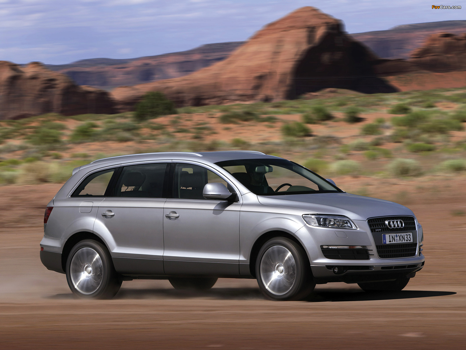 Audi Q7 4.2 quattro 2005–09 photos (1600 x 1200)