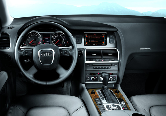 Audi Q7 3.6 quattro US-spec 2008–10 pictures