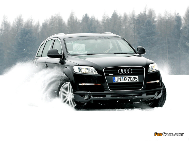 Audi Q7 photos (640 x 480)