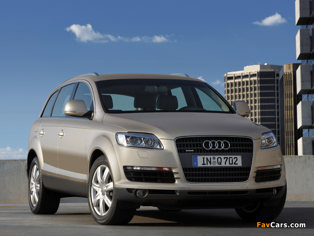 Pictures of Audi Q7 3.0 TDI quattro 2005–09 (640 x 480)