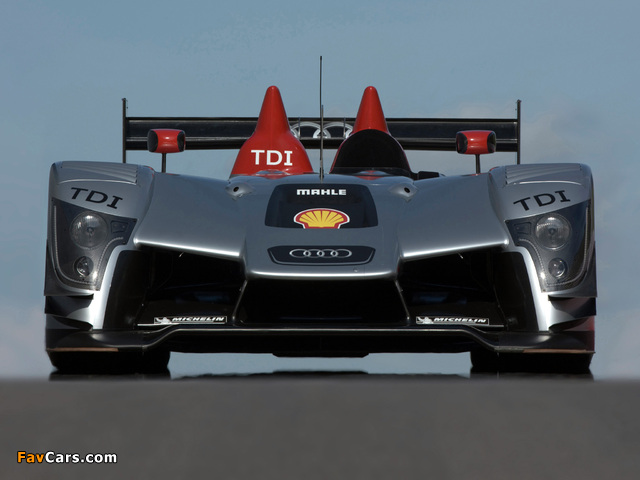 Images of Audi R15 TDI 2009 (640 x 480)