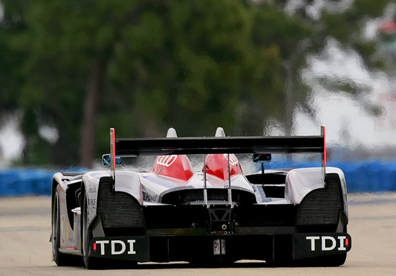 Audi R15 TDI 2009 wallpapers