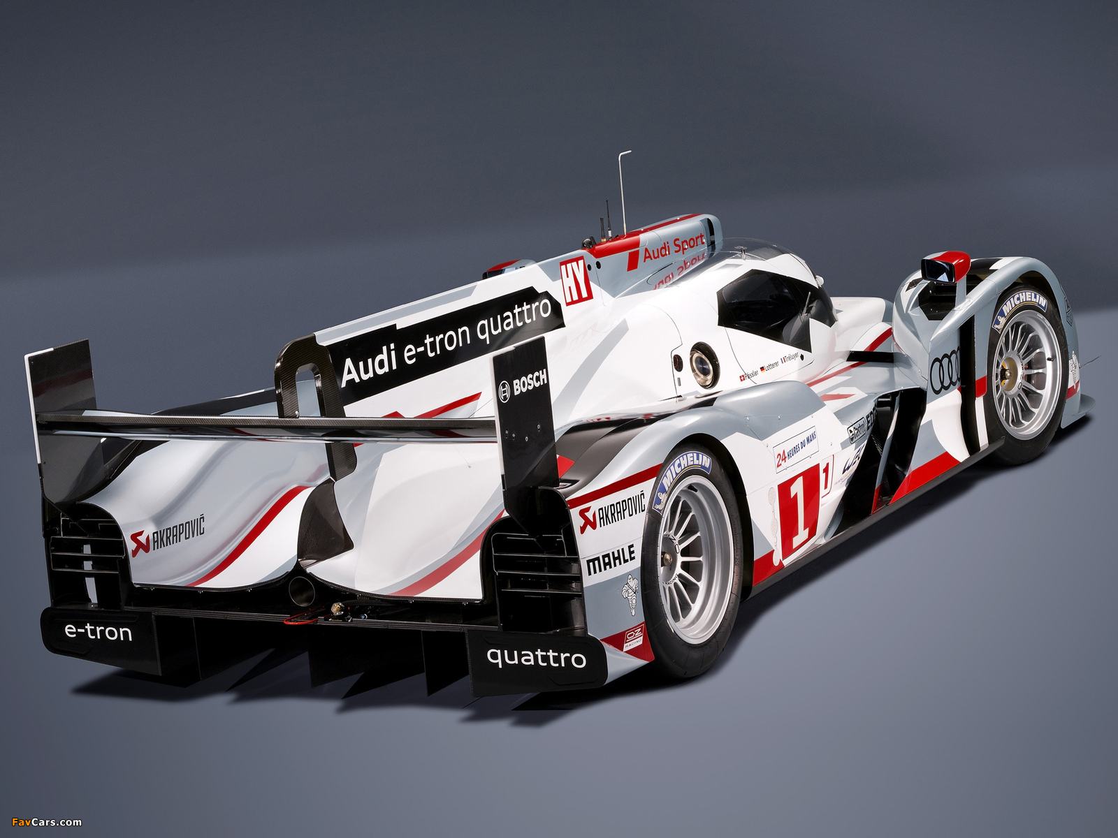 Audi R18 e-Tron quattro 2012 wallpapers (1600 x 1200)